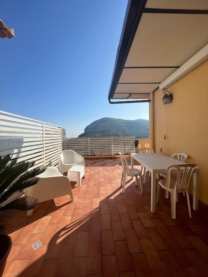Sirenai Apartment Colli di Fontanelle Kültér fotó
