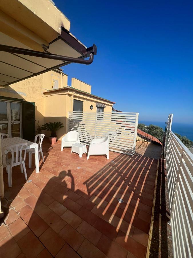 Sirenai Apartment Colli di Fontanelle Kültér fotó